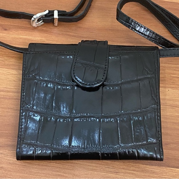 Vintage BRIGHTON Black Leather Silver Heart Crossbody Wallet W/ Removable Strap - Picture 10 of 16